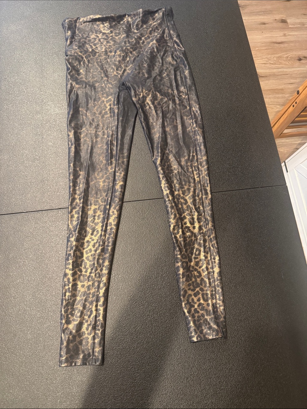 SPANX Leopard Print Metallic Black and Gold Leggings Large